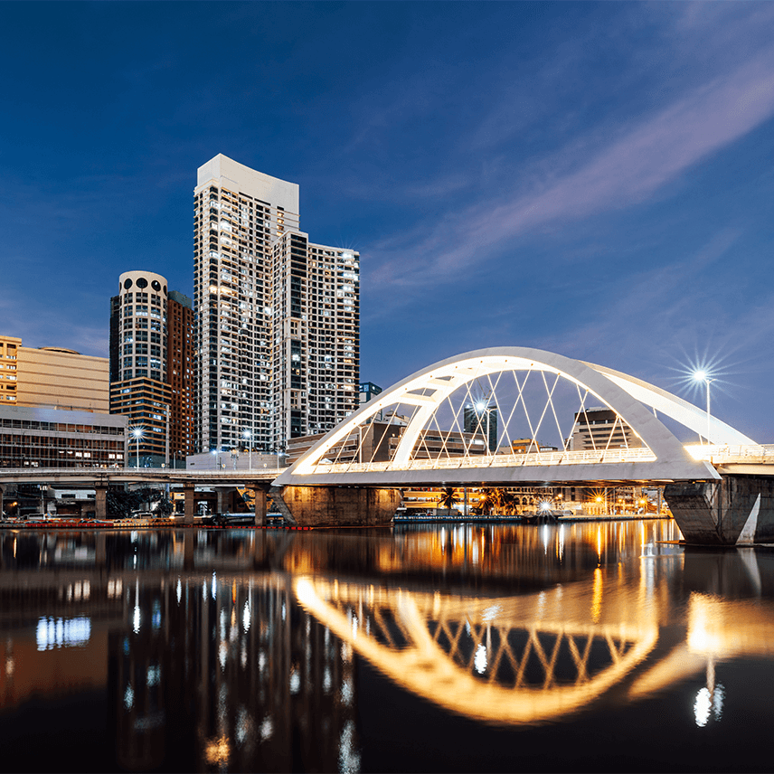 Manila, Skyscrapers and Bridge