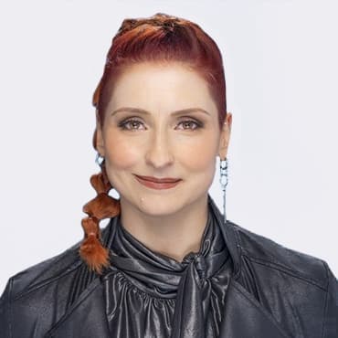 Lesley Carhart